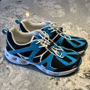 NEW Speedo Womens Hydro Comfort 3.0 Water Shoe Sneaker Womens Size 7 Blue Black
